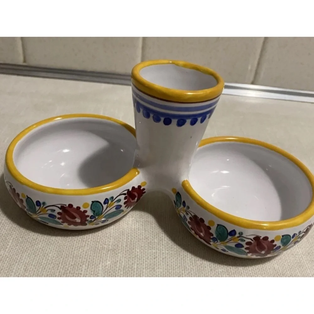 Salt Cellar Condiments Dish Signed Bottom HK  Vintage‎ Ceramic Terracotta Base